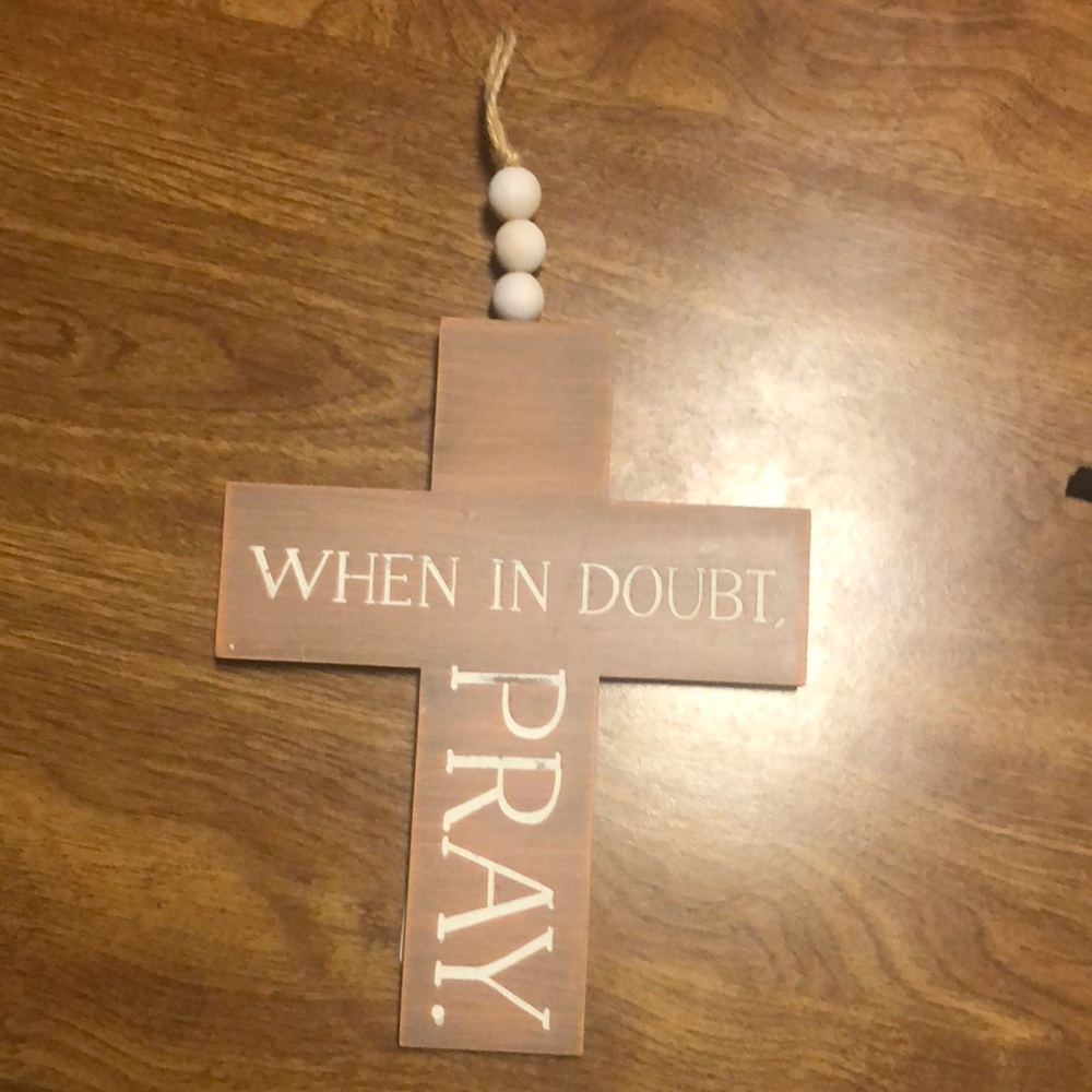 Cross Wall Decor Item 8.0x6.5”